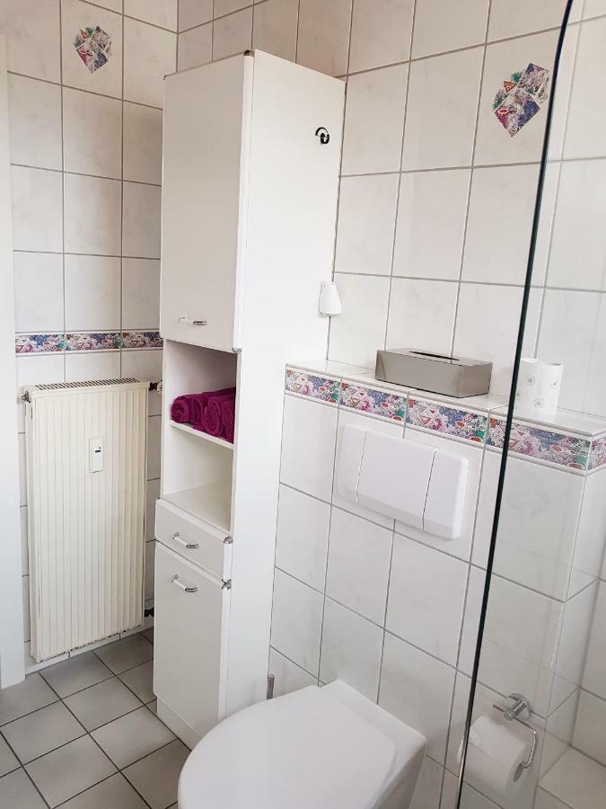 Ferienwohnung Wagner Ноймаґен-Дрон Екстер'єр фото